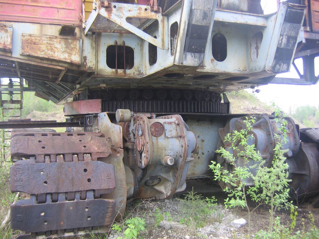 ���-8� 1989 �.
